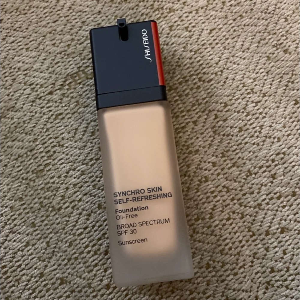 Shiseido Synchro Skin Foundation